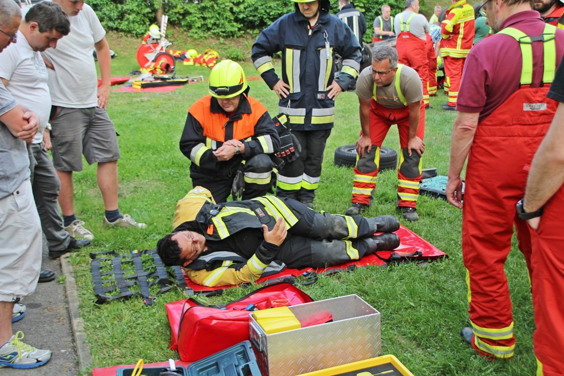 Übung Feuerwehr Neustadt