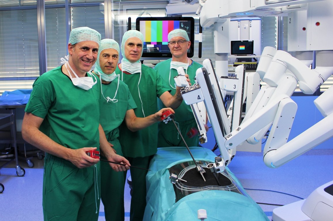 OP-Roboter im Einsatz: Innovative Therapieansätze für Krebspatienten