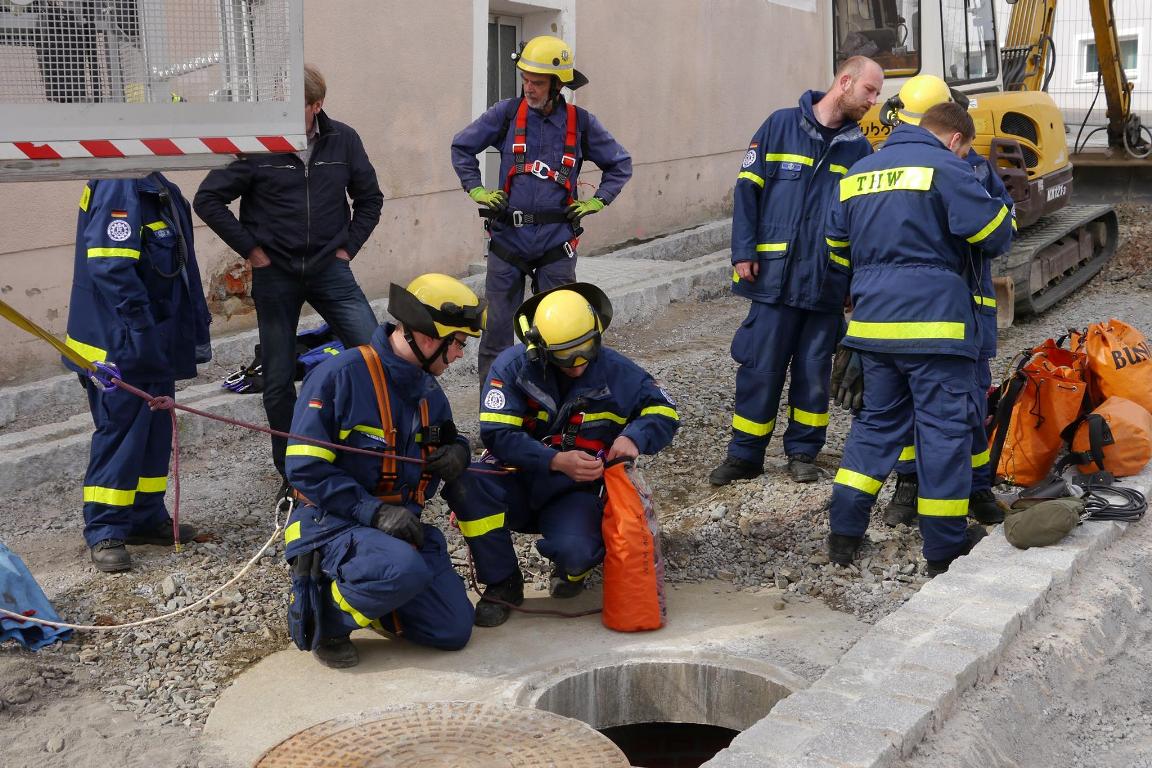 Raus aus dem Alltag. Rein ins THW