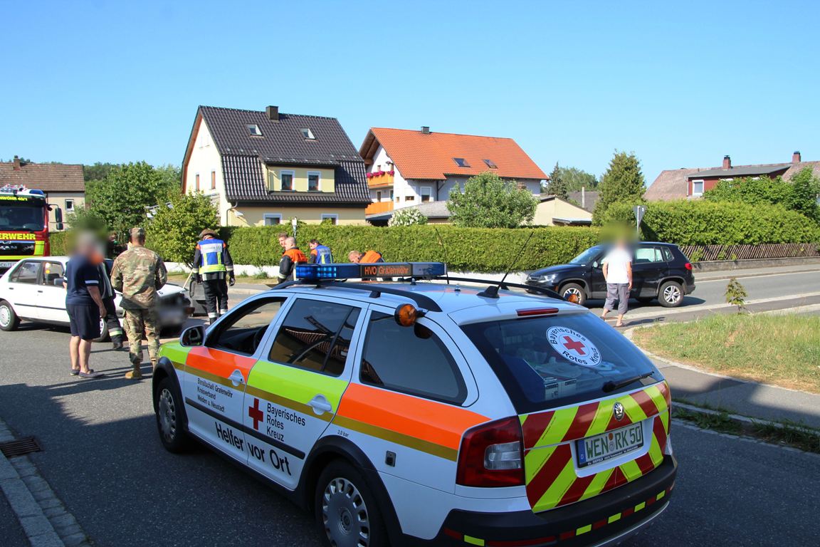 Unfall Grafenwöhr Siedlung Verletzter Totalschaden