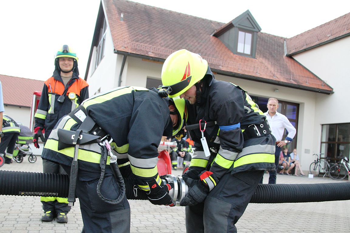 Feuerwehr Leistungsprüfung Mantel