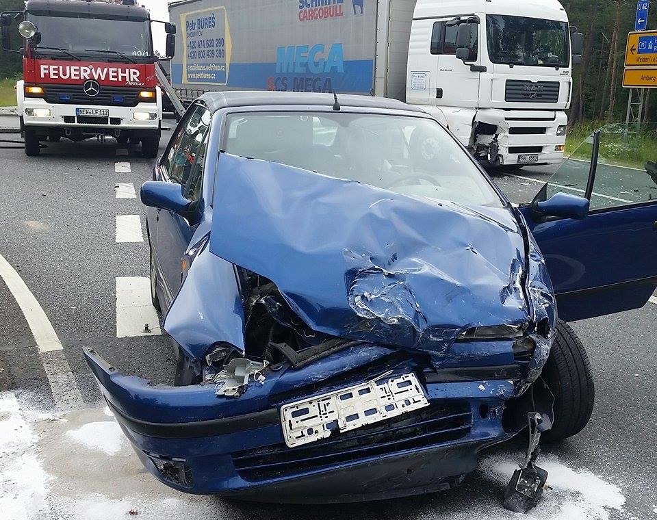 150615 Verkehrsunfall bei Weiherhammer