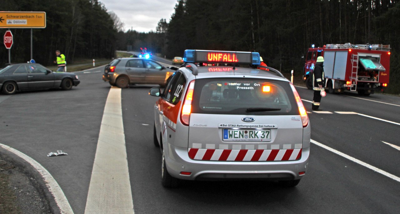 160202_Verkehrsunfall_Schwarzenbach_06