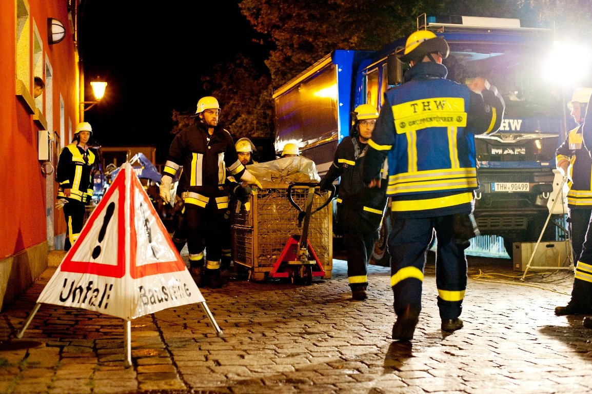 17. Logistik  Einsatzübung Katastrophenschutzübung Floß