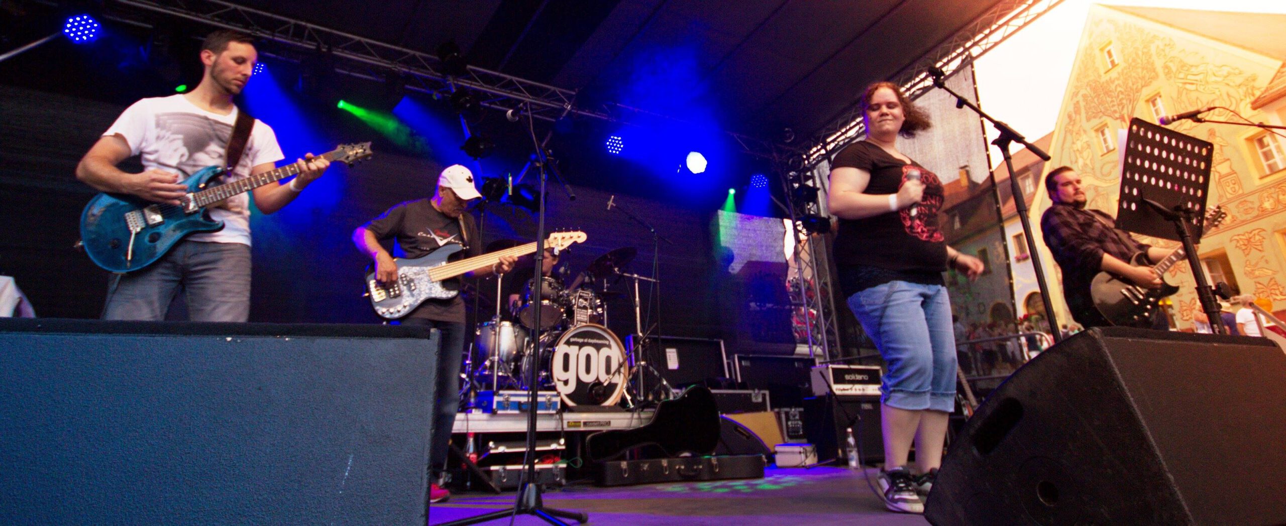 "Garbage of Daydreaming" im Salute: Let the good times roll