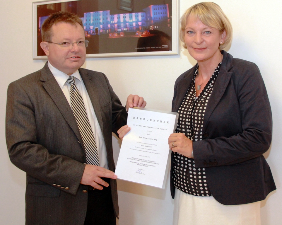 Andrea Klug bleibt Vizepräsidentin des Deutschen Studentenwerks