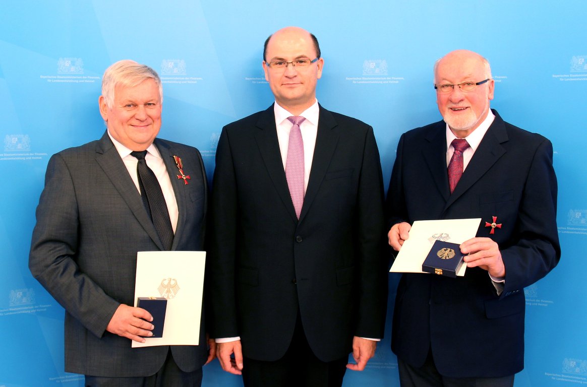 Georg Stahl aus Pirk erhält Bundesverdienstkreuz