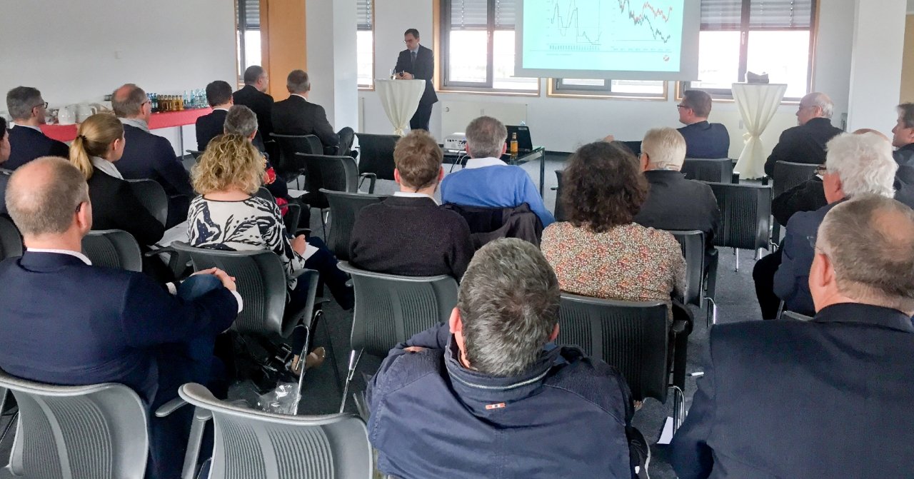 IHK Gremium Sitzung Volkswirt