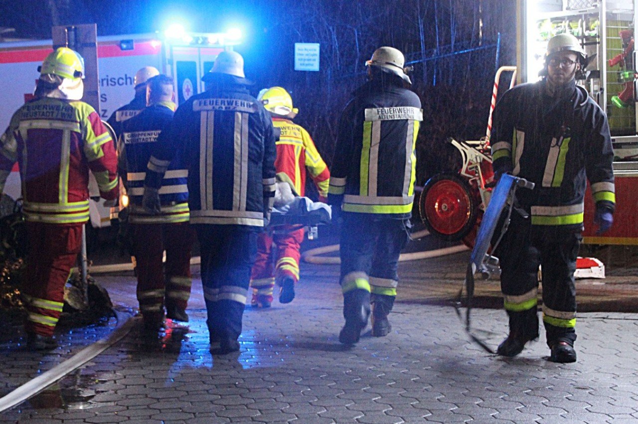 Evakuierung Altenheim Neustadt