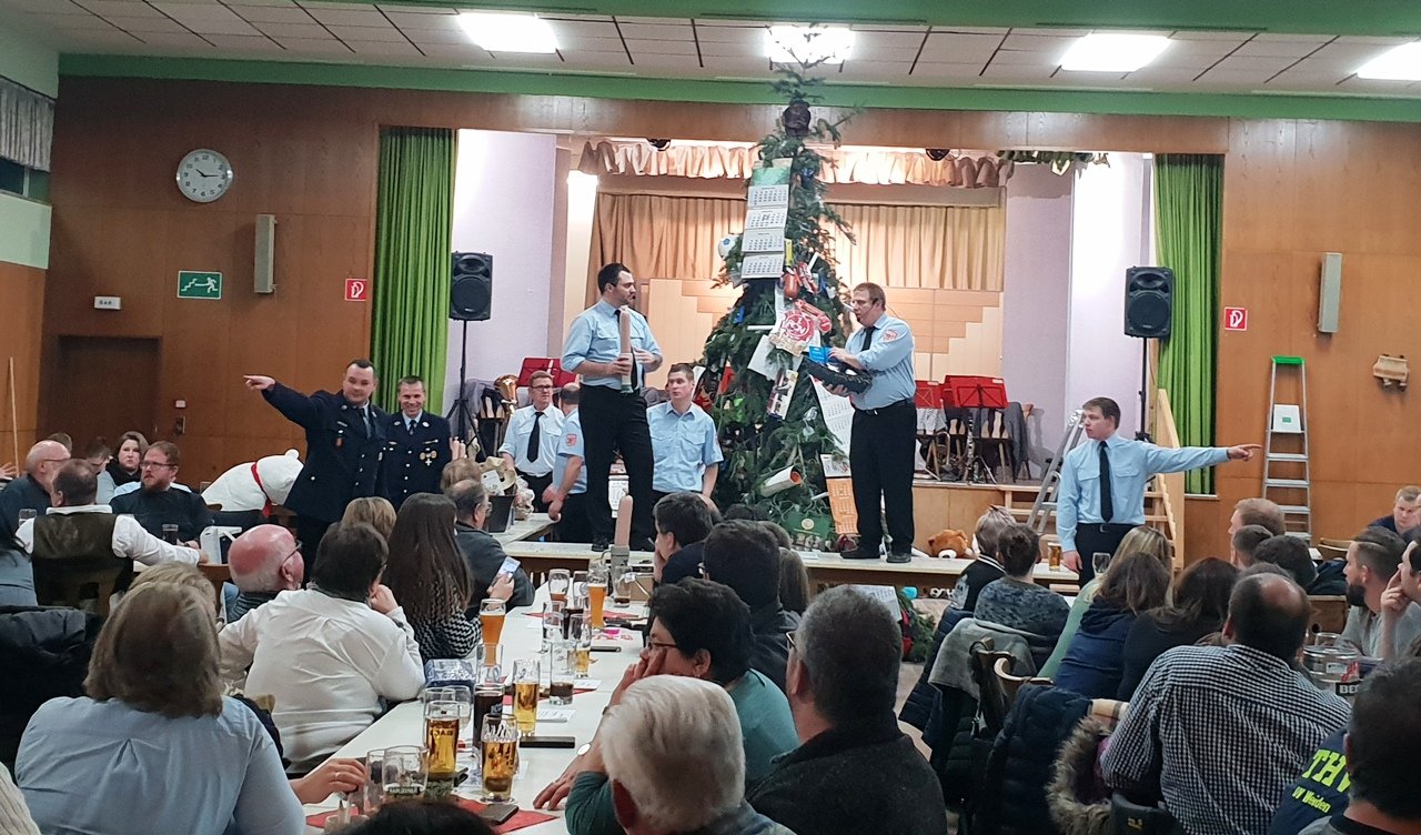 Christbaumversteigerung Oberwildenau