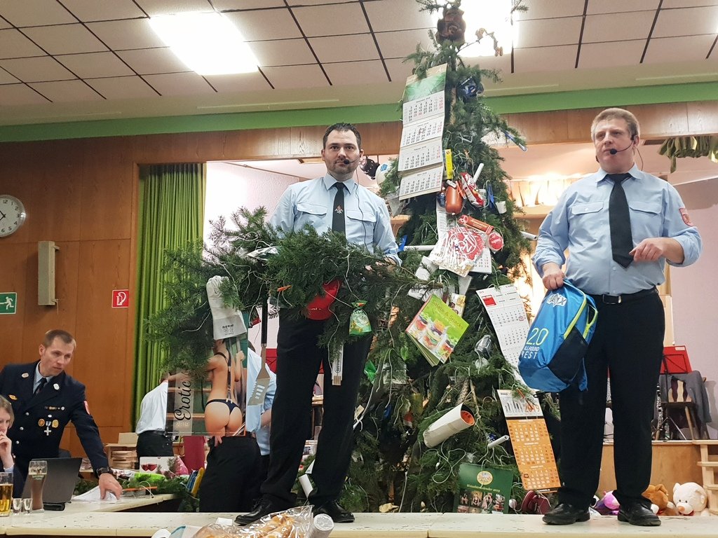 Christbaumversteigerung Oberwildenau