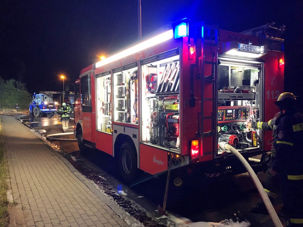 THW Weiden Zirkus Brand Heuwagen