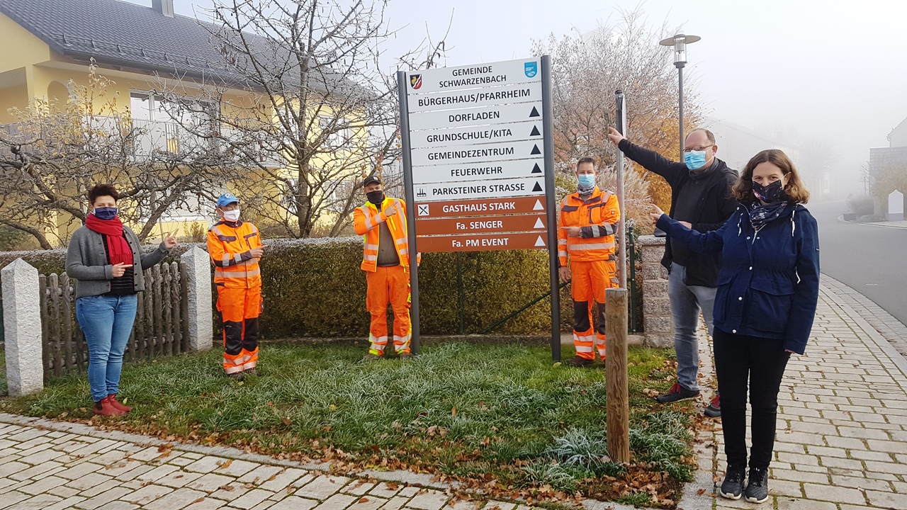 Beschilderung Schwarzenbach