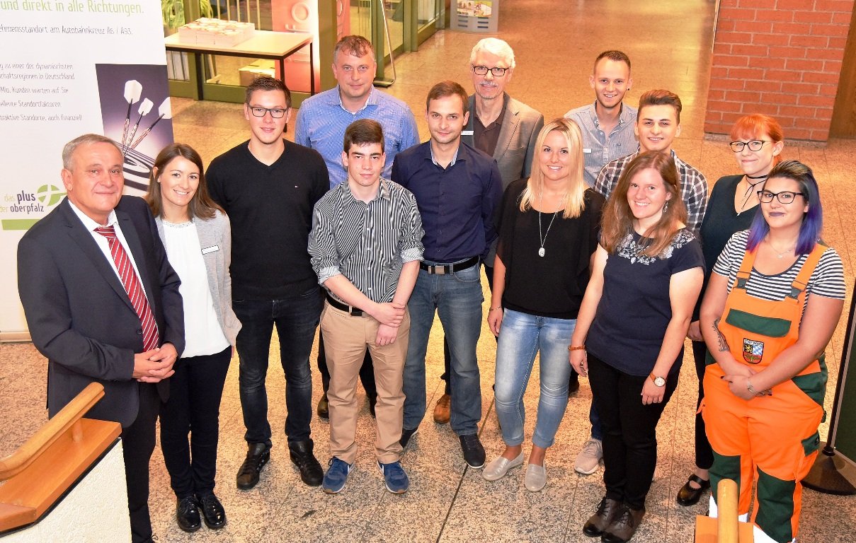 Ausbildungsstart 2018 Stadt Azubis Weiden