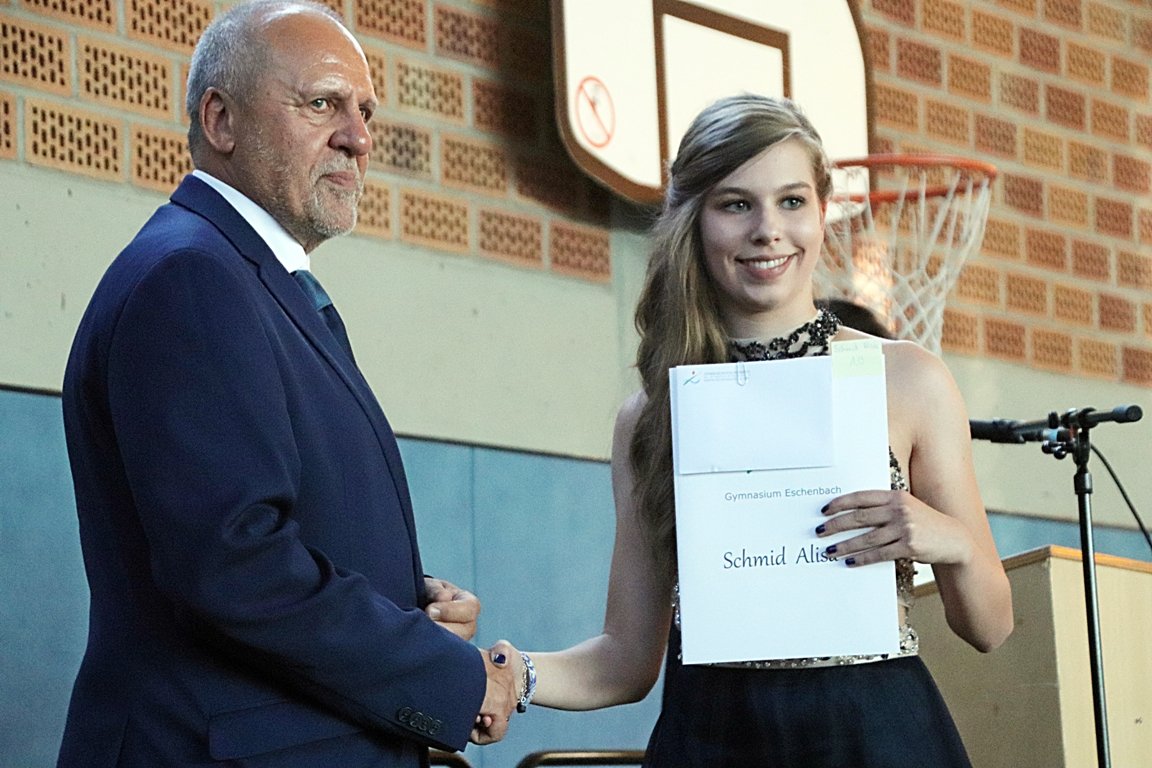 Abitur 18 2019 Gymnasium Eschenbach Entlassfeier (1)