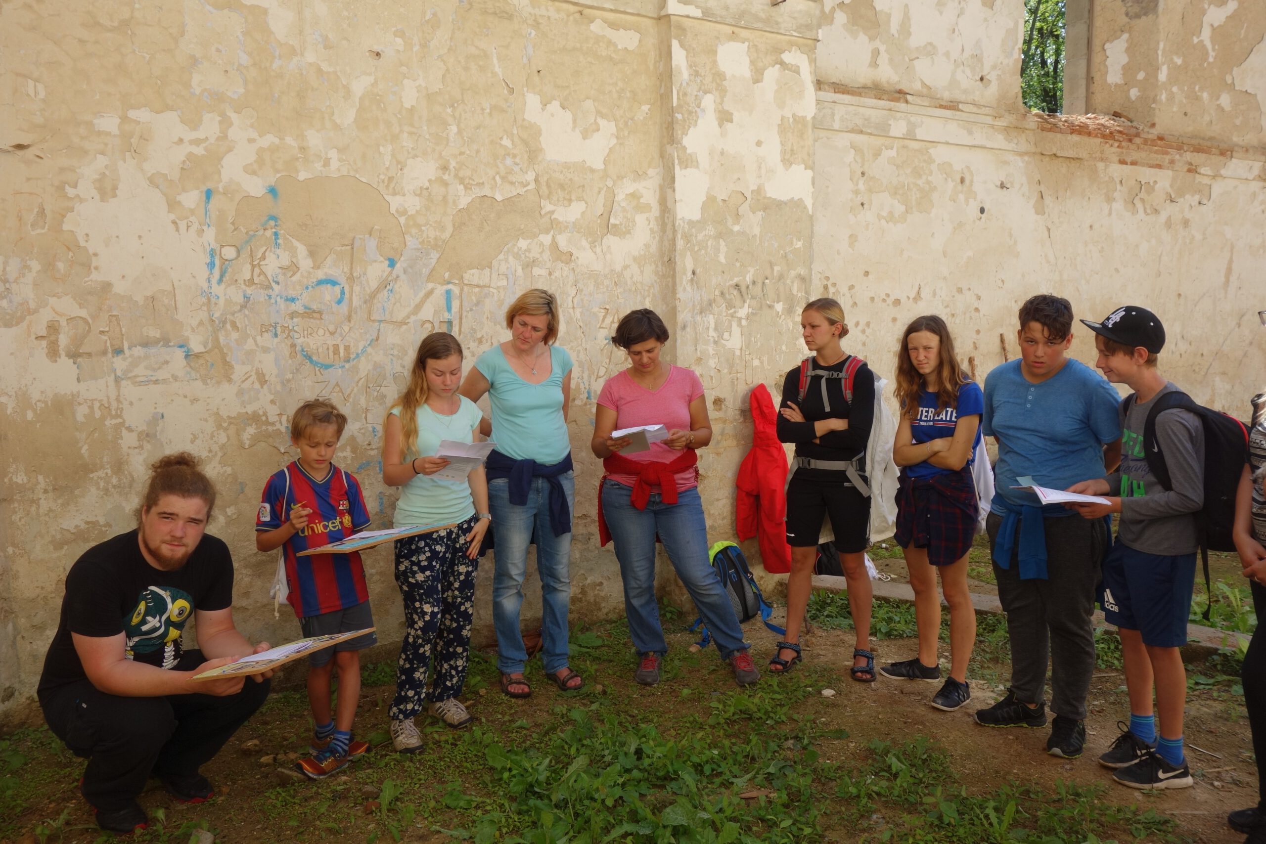 Abschlussandacht_Kirchenruine_von_Nové_Domky