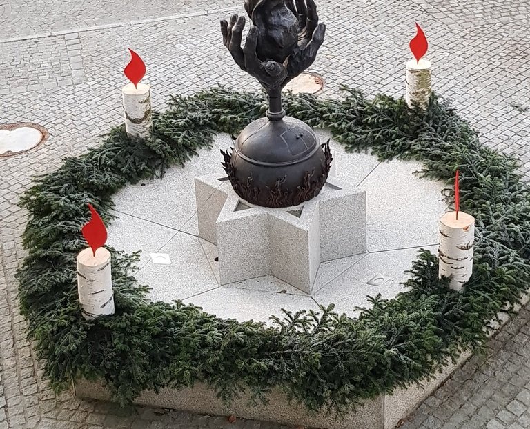 Adventskranzbrunnen Eslarn