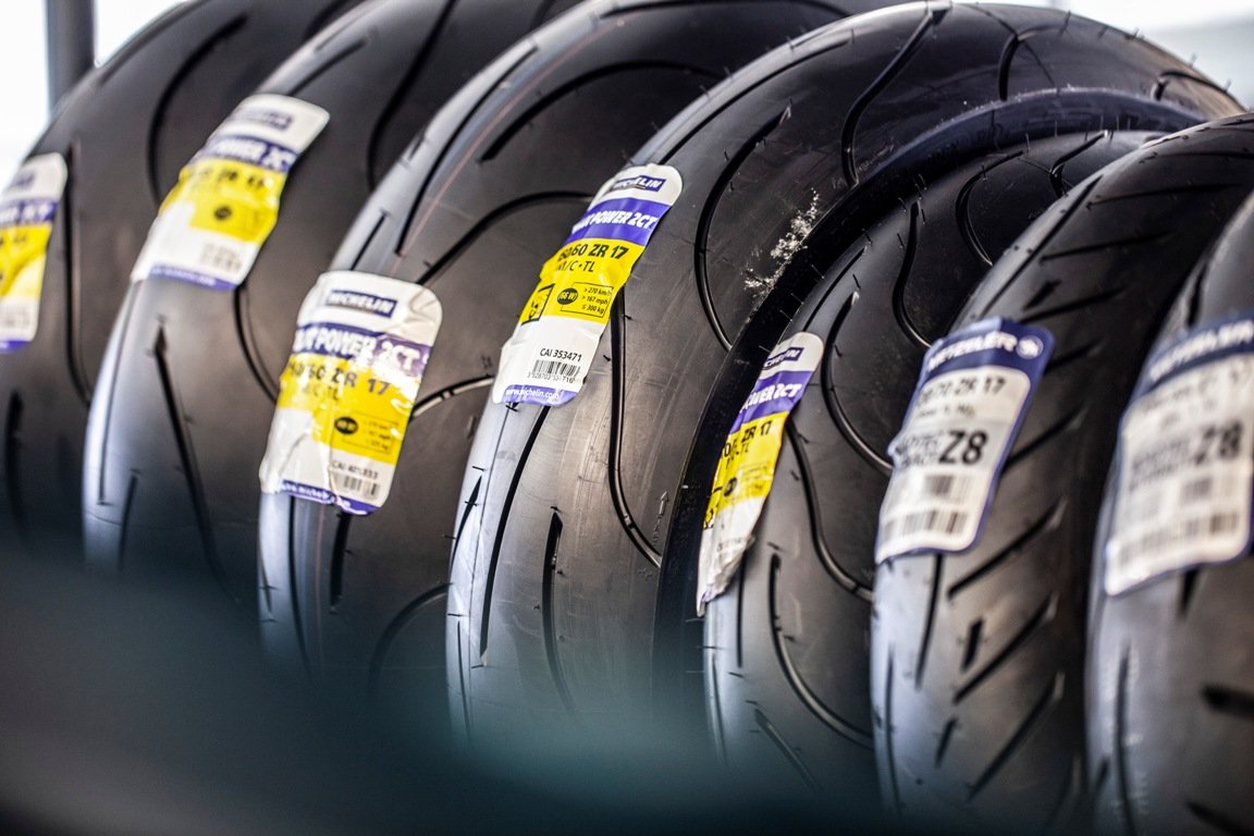 Advertorial OberpfalzECHO Zweirad Göhl Wiesau Bild Fahrrad Räder Motorrad Service1