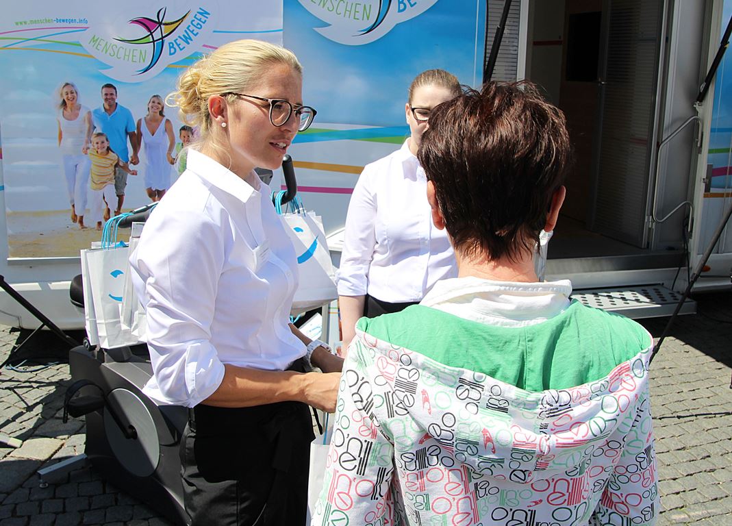 Aktionstag Menschen bewegen Gesundheit EV Weiden Sanitätshaus Urban & Kemmler Bilder EV Weiden Jürgen Masching4