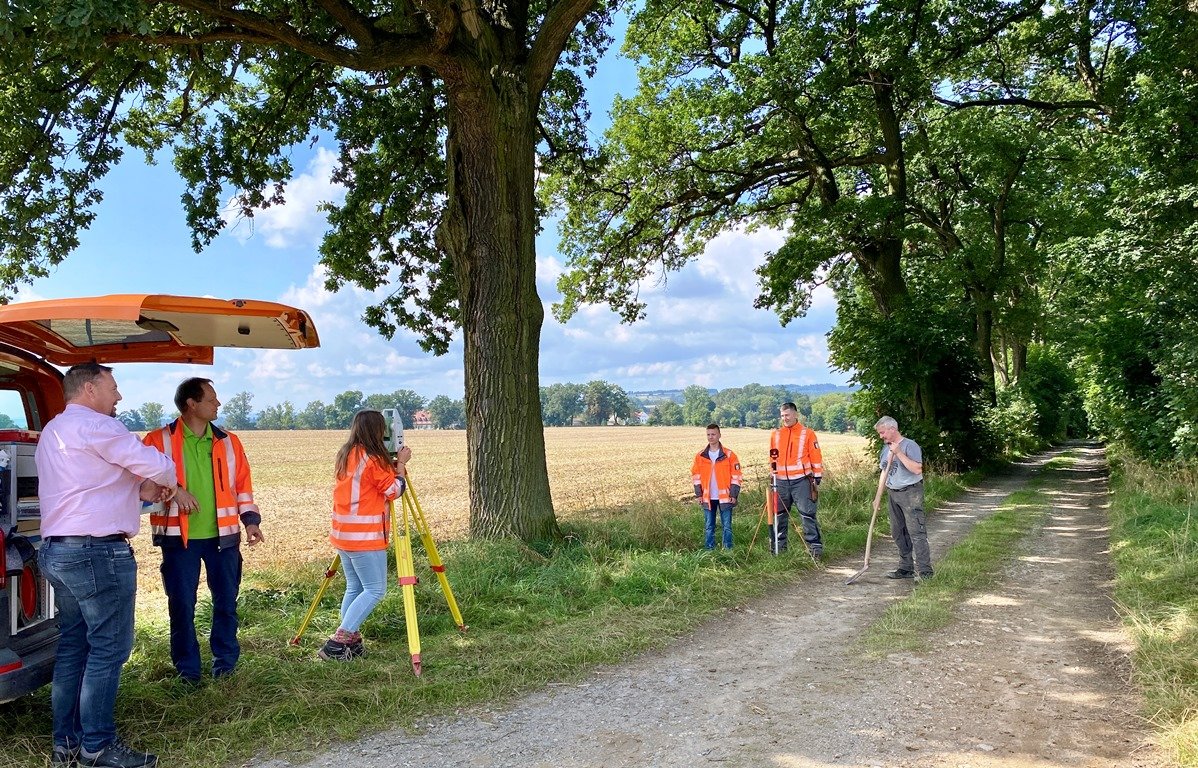 Allee Reiserdorf-Wöllershof: Kompromiss zwischen Gemeinde und Bezirk