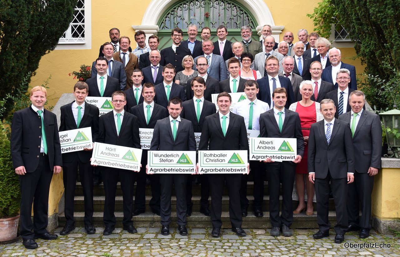 Almesbach Agrarbetriebswirte 2016