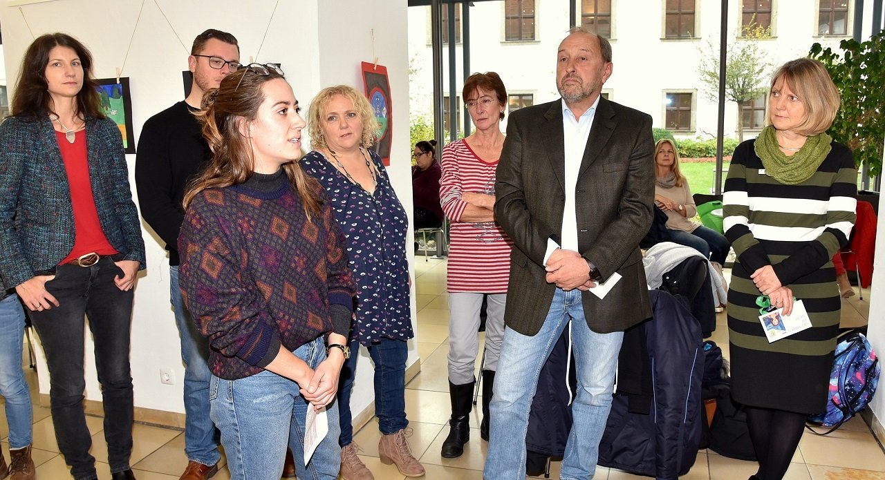 Arbeitskreis gegen sexuelle Gewalt an Kindern_Veranstaltungsreihe_Gefahren im Netz_Kunstausstellung_A