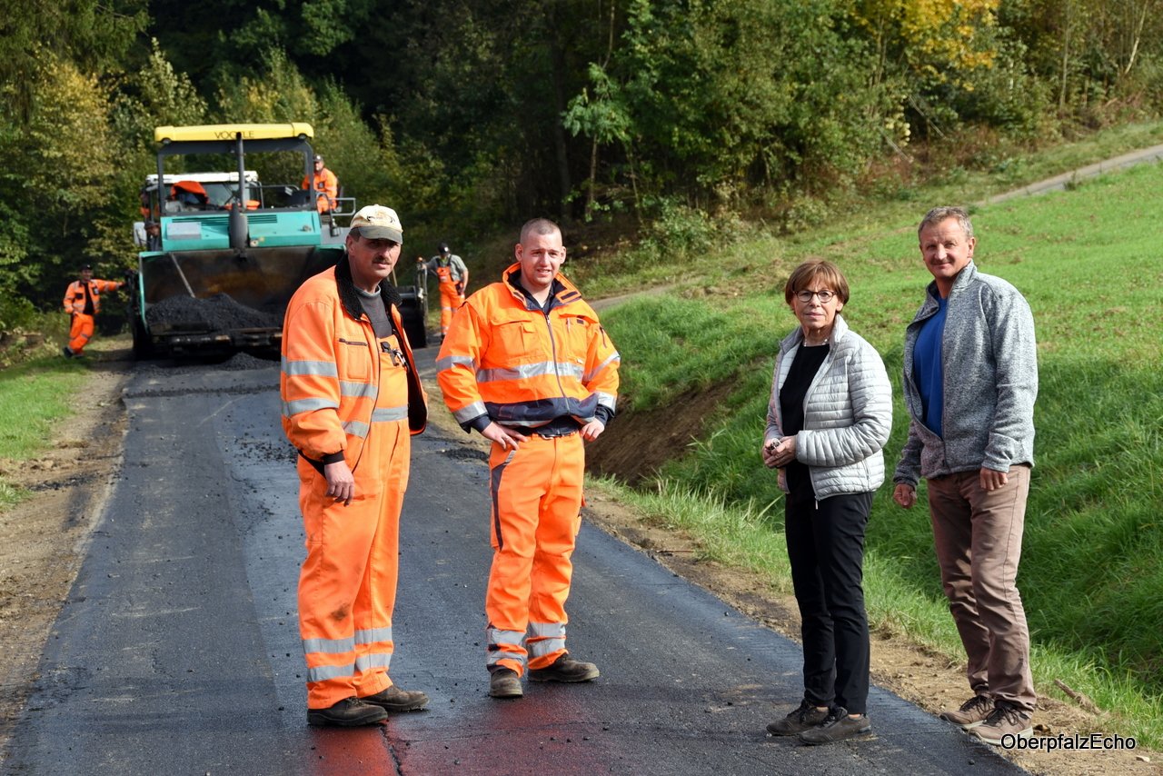 Asphaltierung Gemeindestraße Harlesberg