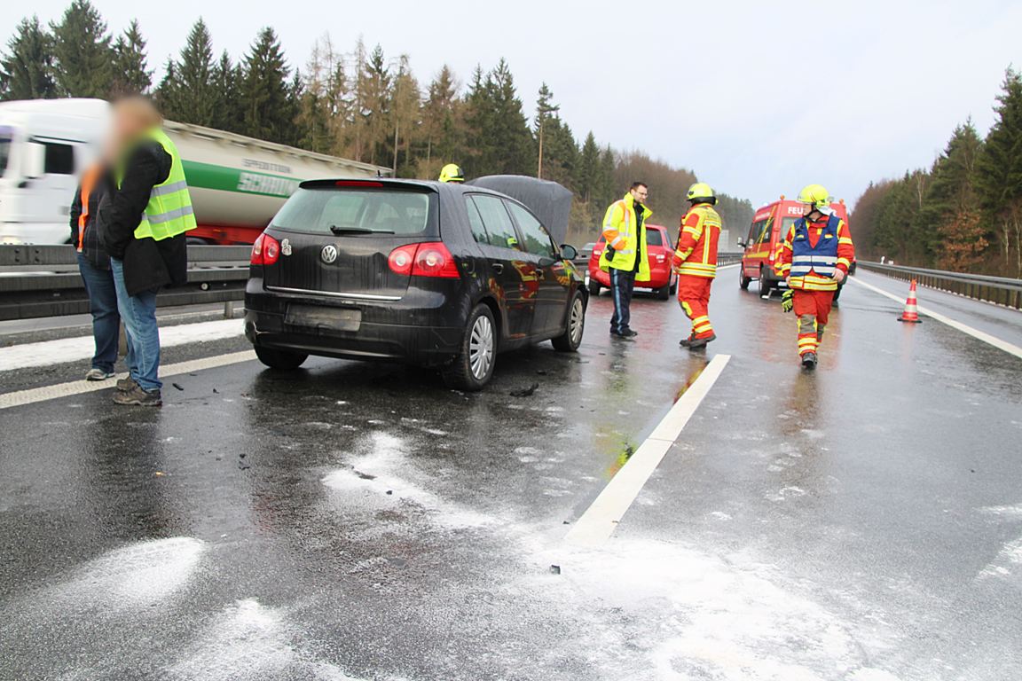Auffahrunfall Massenkarambolage A93 Ausfahrt Neustadt (1)