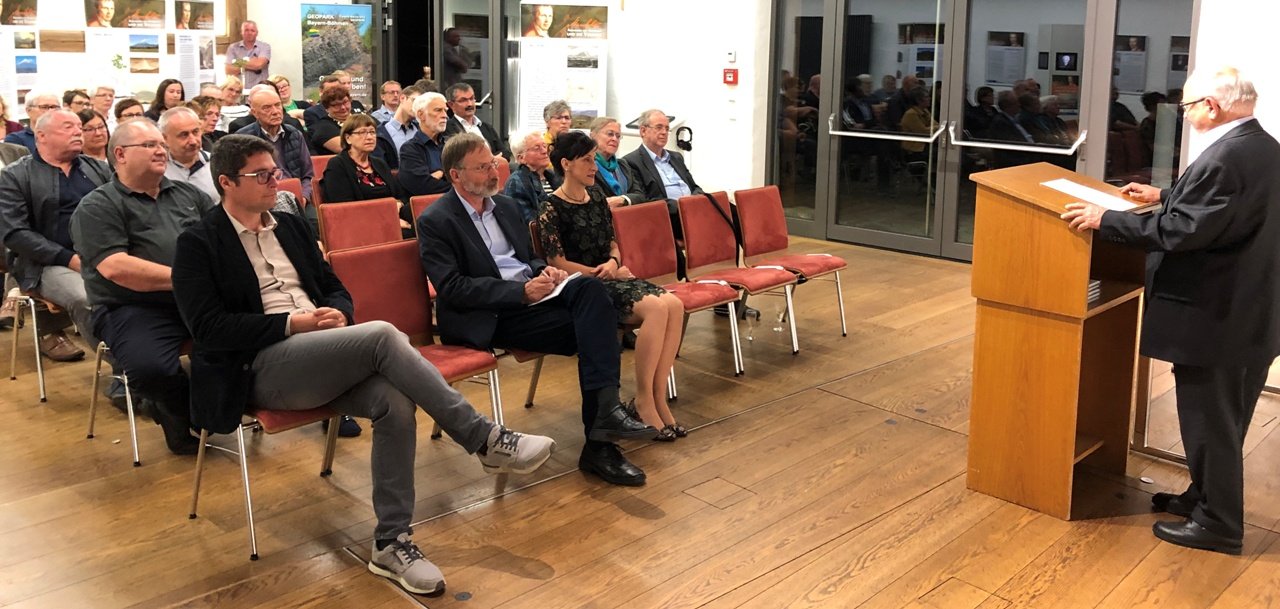 Ausstellungseröffnung Humboldt Vulkanerlebnis Parkstein 1