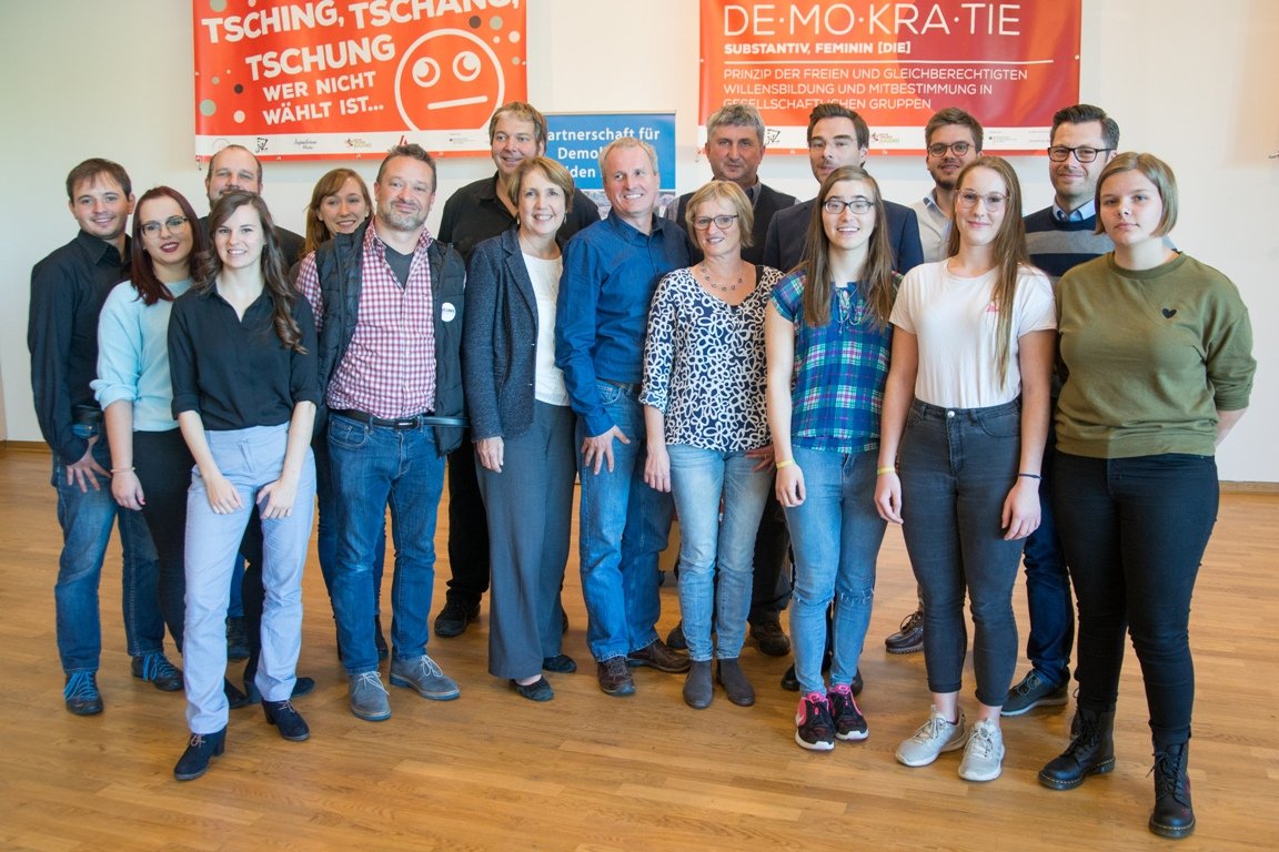 B01 - Gruppenbild Speed-Dating Landtagskandidaten