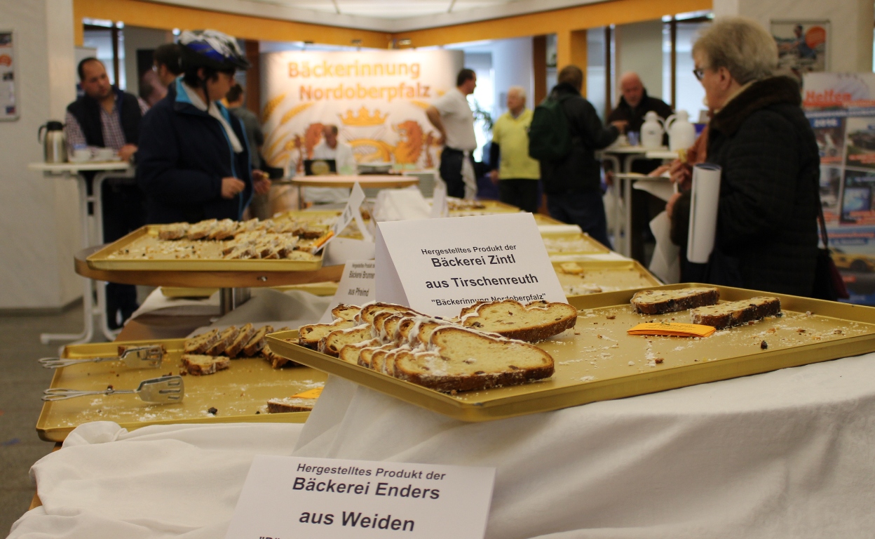 Bäckerinnung, Stollenprüfung, Stollen