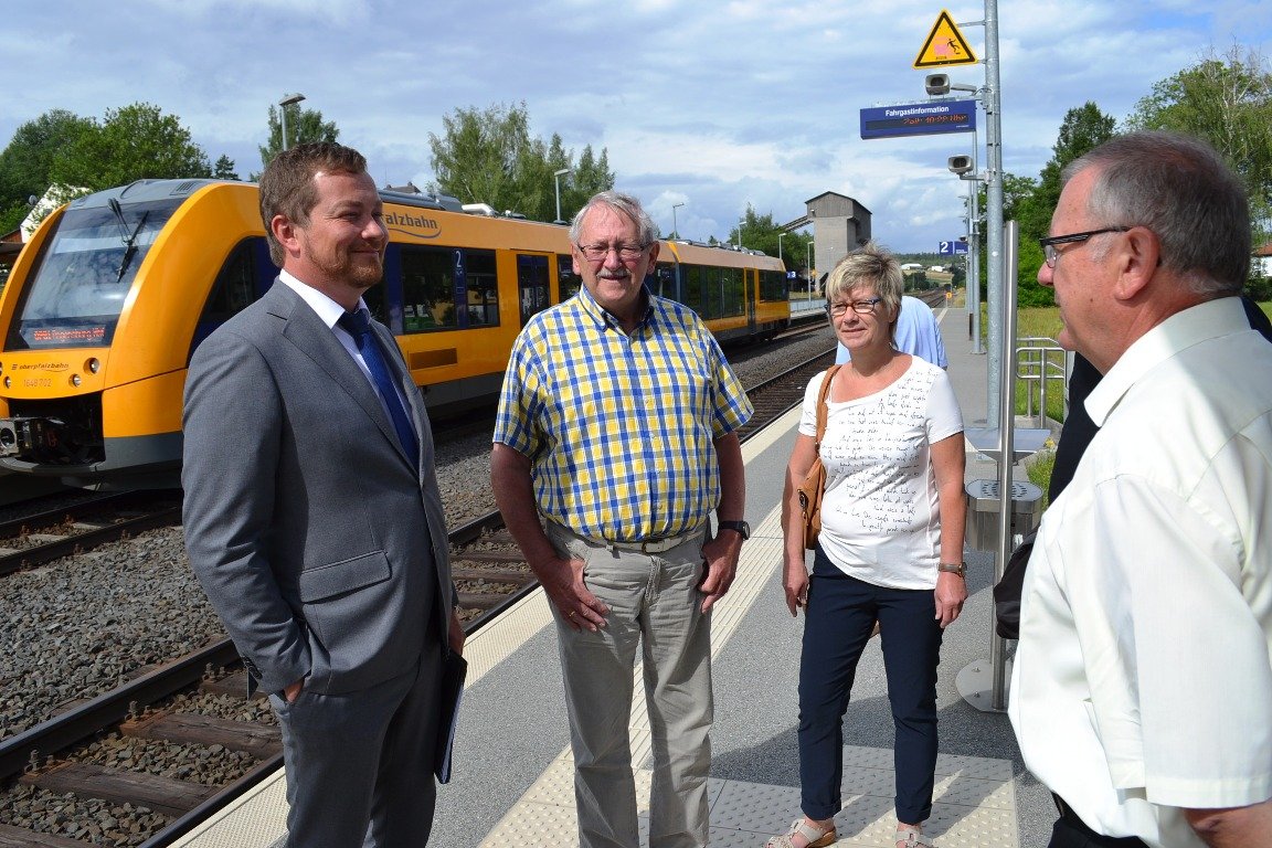 Bahn Bahnhof Uli Grötsch Pechbrunn Elektrifizierung