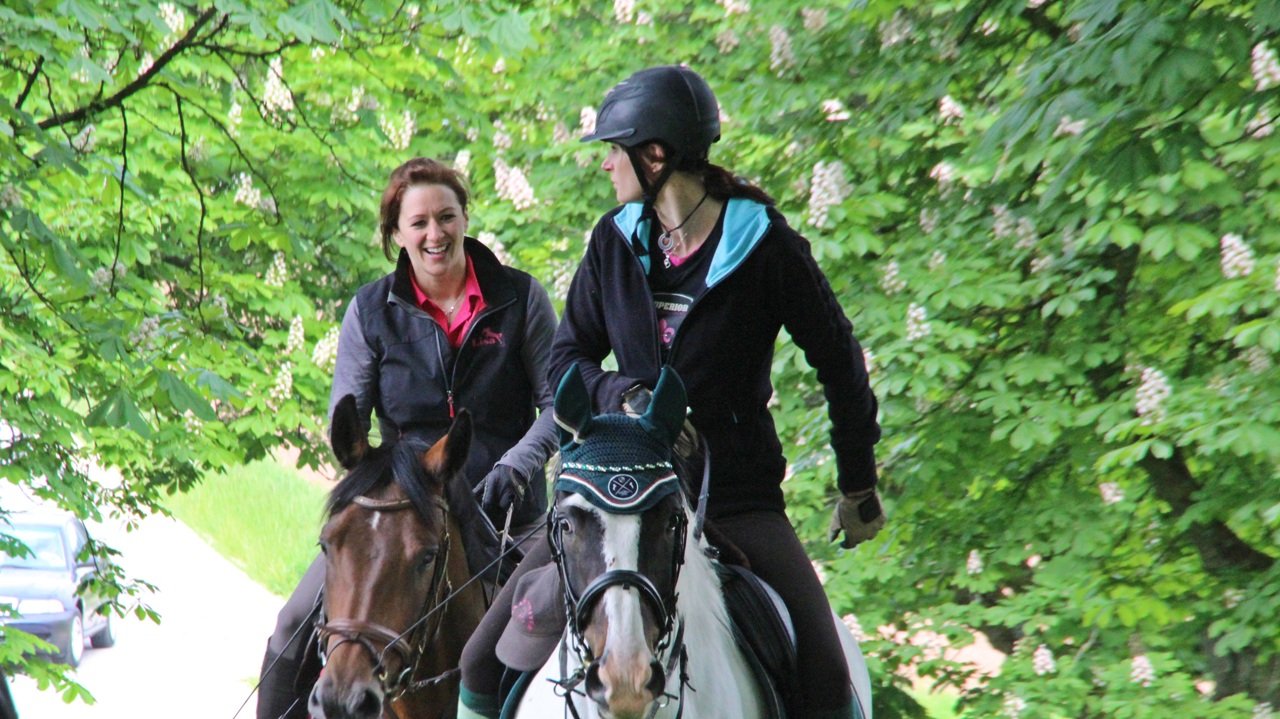 Sternritt zum Barbaraberg: Vatertag hoch zu Ross gefeiert