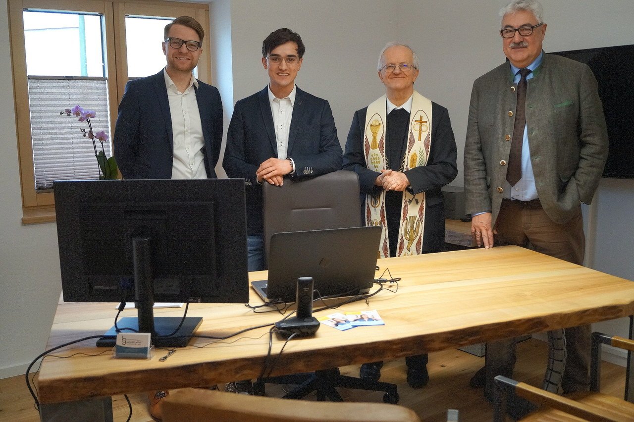 Benedikt Grimm Versicherungsmakler Büro Segnung