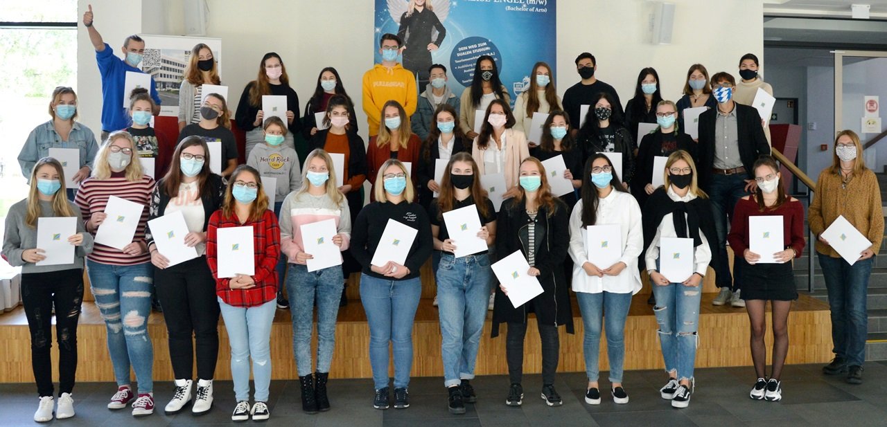 Nachhaltig dank Mitfahr-App und Thermobecher