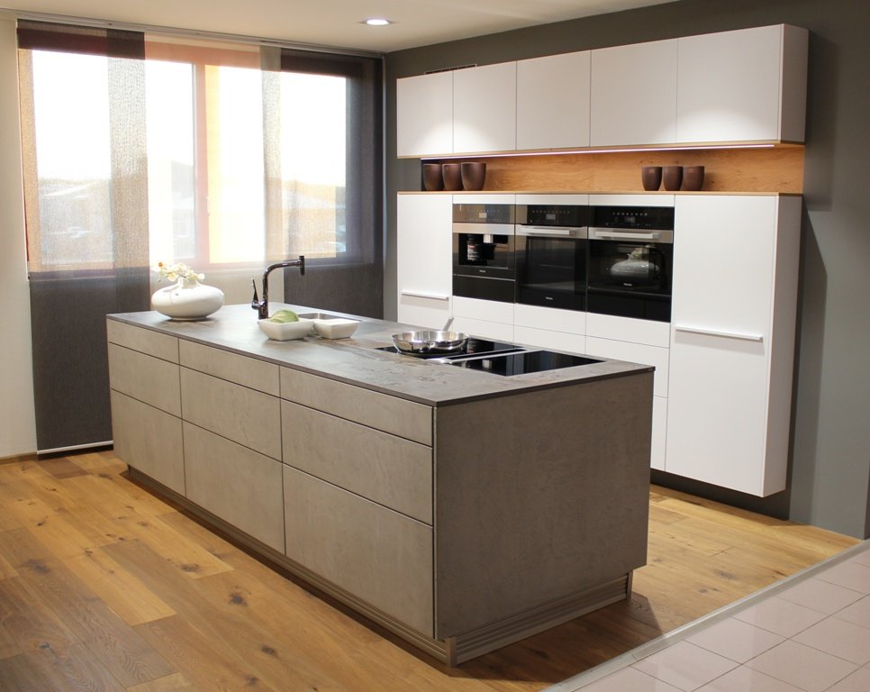 Bilder für Advertorial auf OberpfalzECHO Amann Küchen Musterküchenabverkauf Herbst3