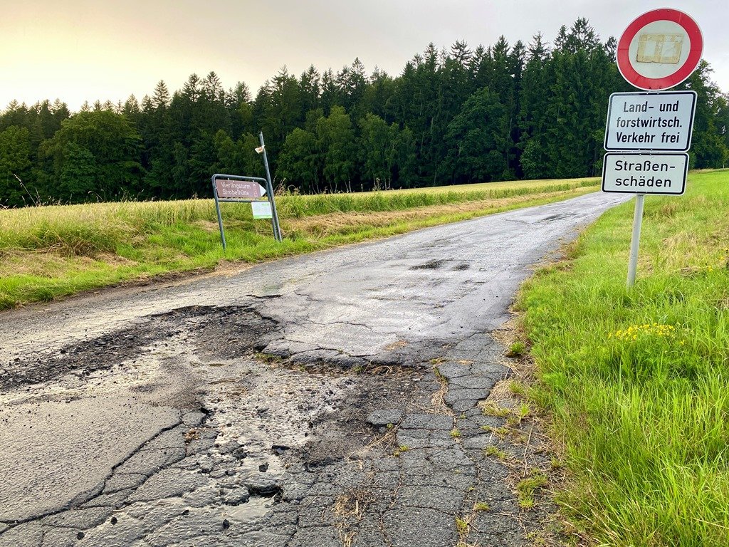 „Kein Handstreich“ für marode Feldwege zur Strobelhütte