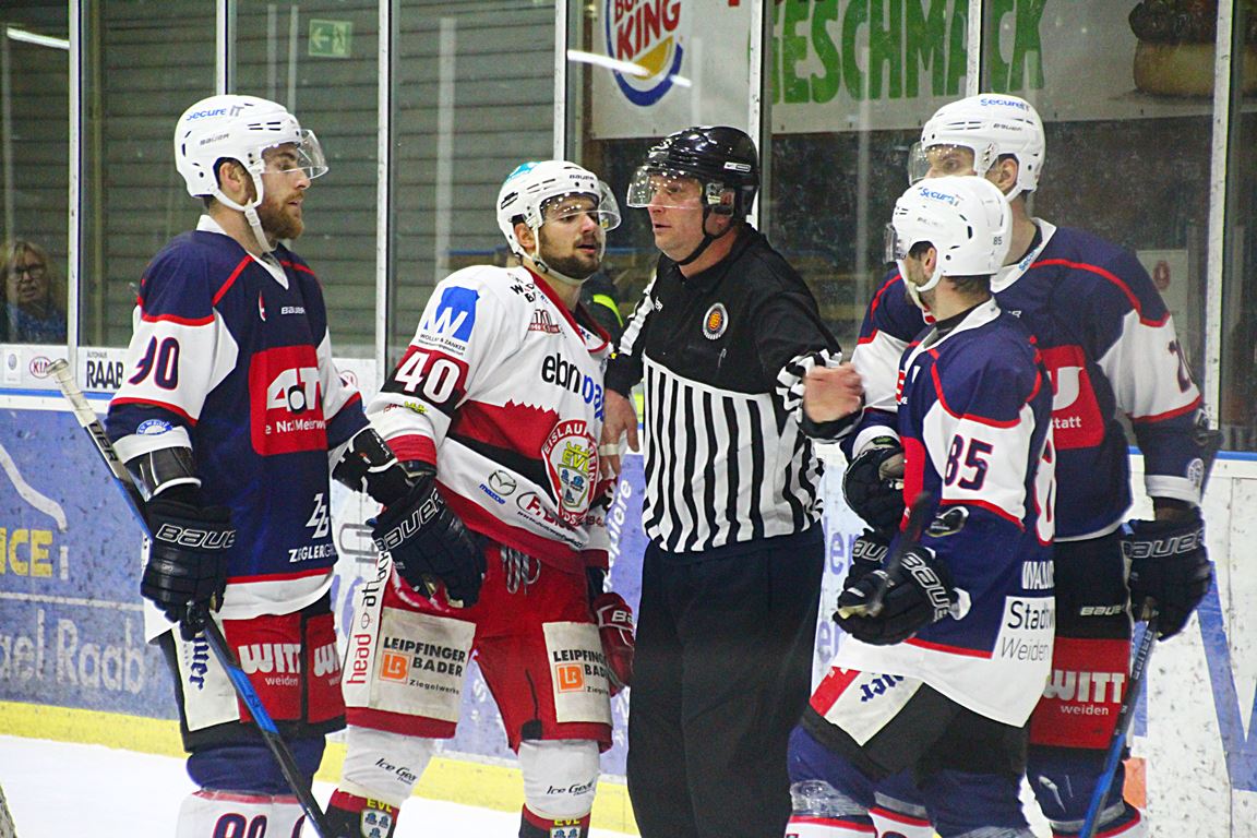 Herber Rückschlag für Blue Devils gegen EV Landshut