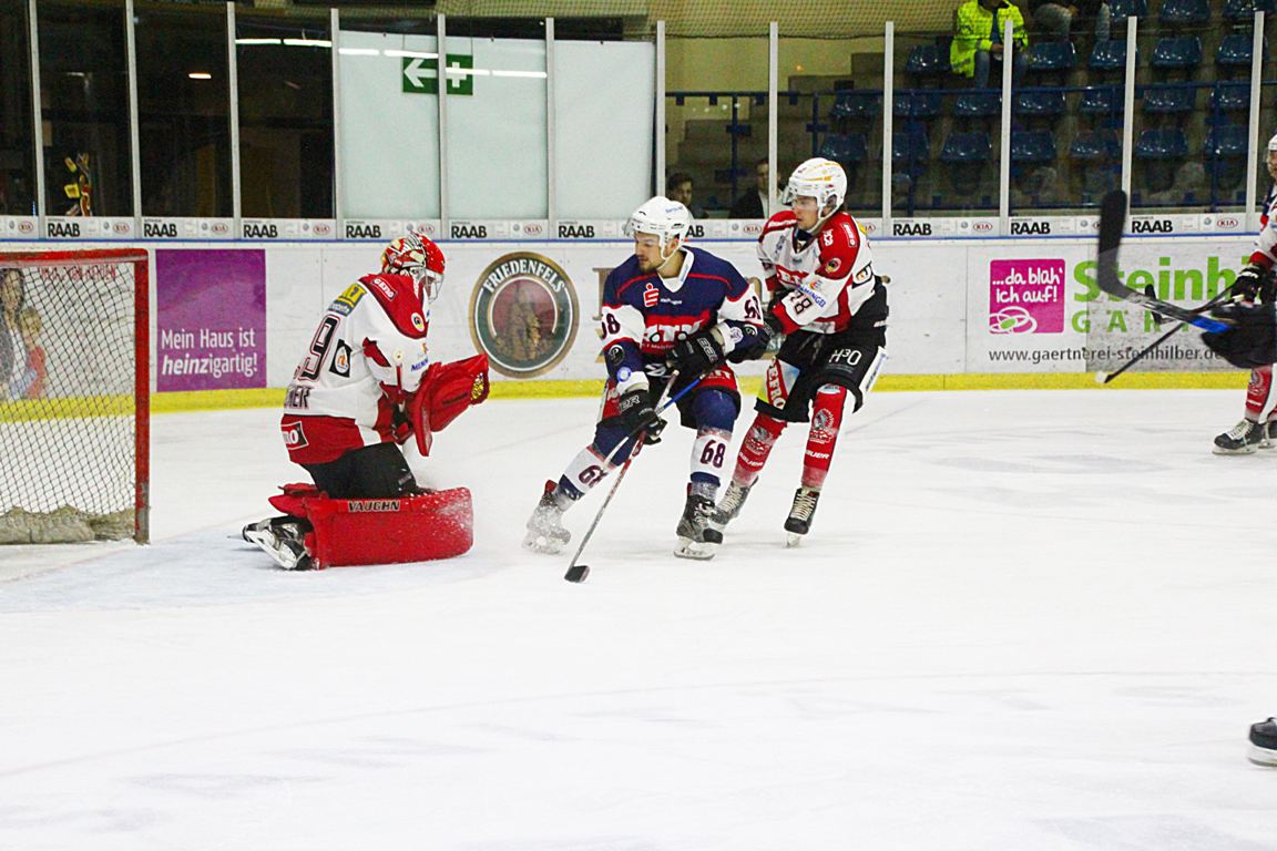 Blue Devils EV Weiden vs ECDC Memmingen Eishockey 11