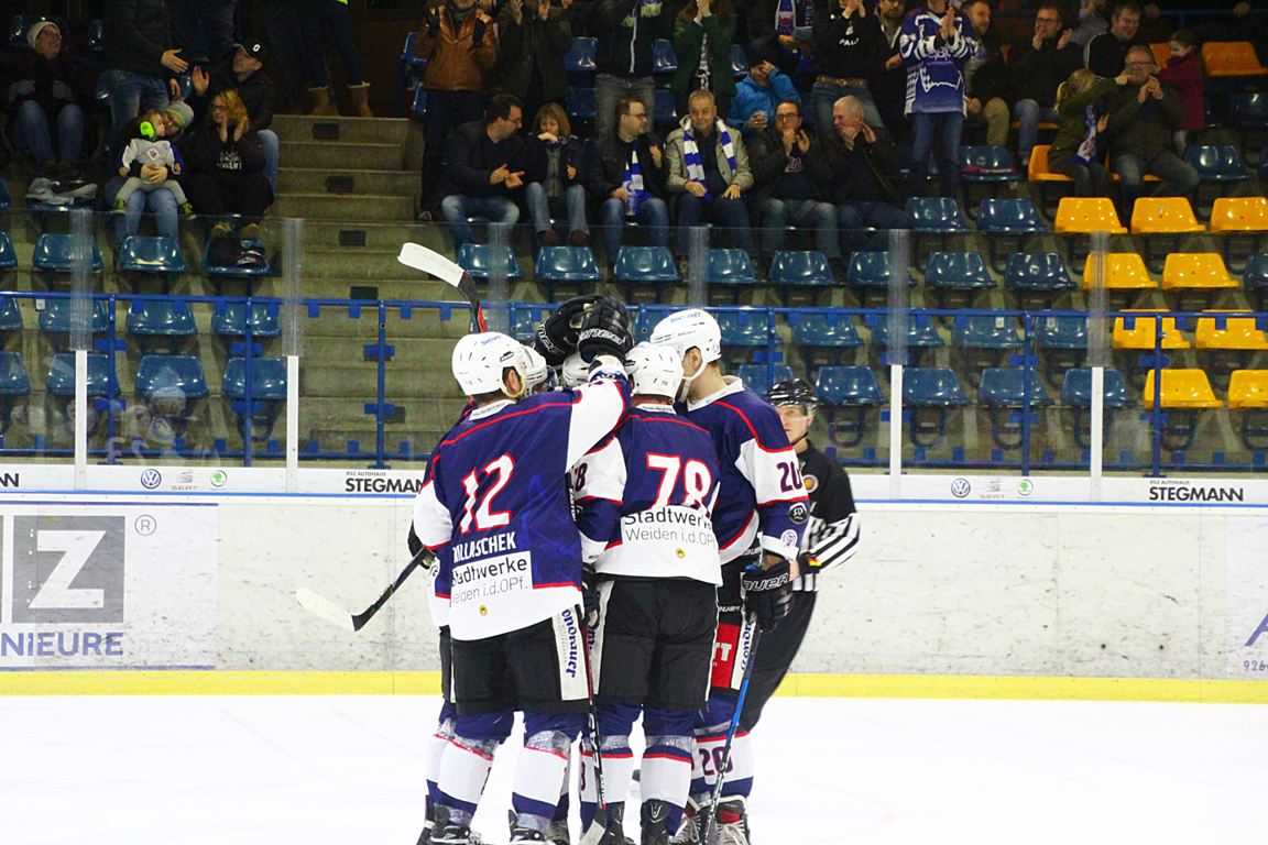 Blue Devils Weiden 1. EV Weiden gegen SC Deggendorf 03