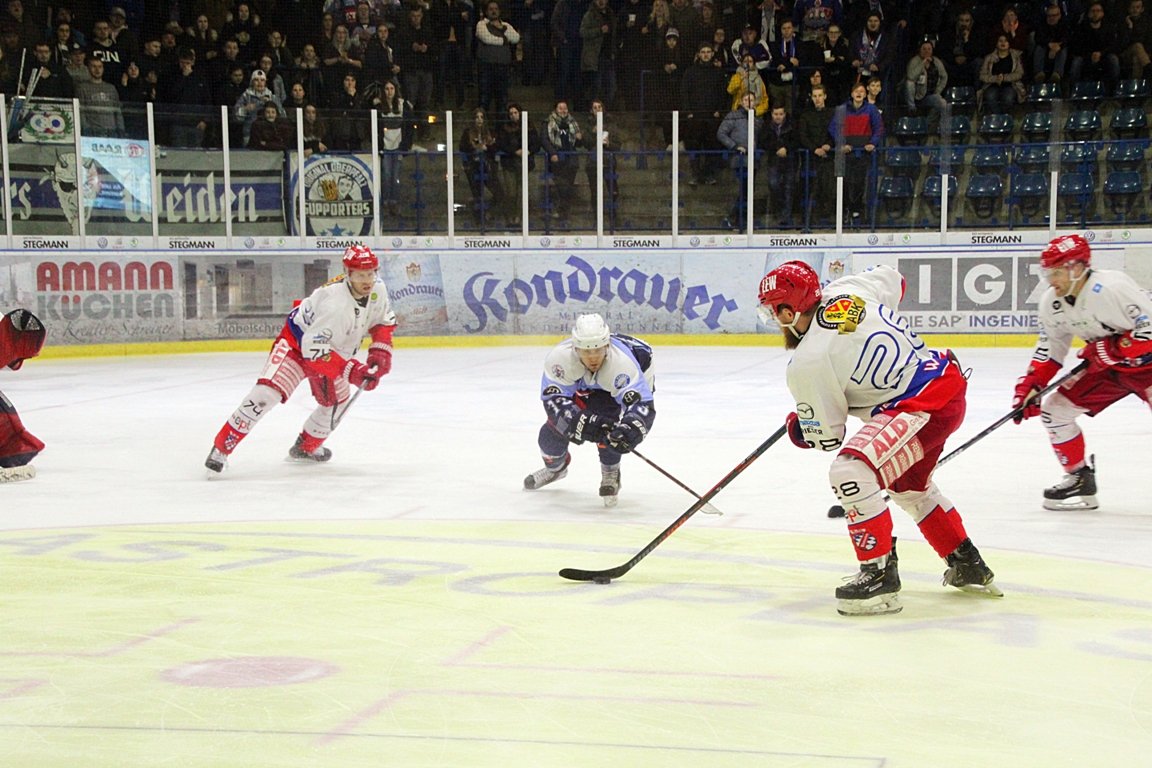 Blue Devils Weiden EC Peiting (1)