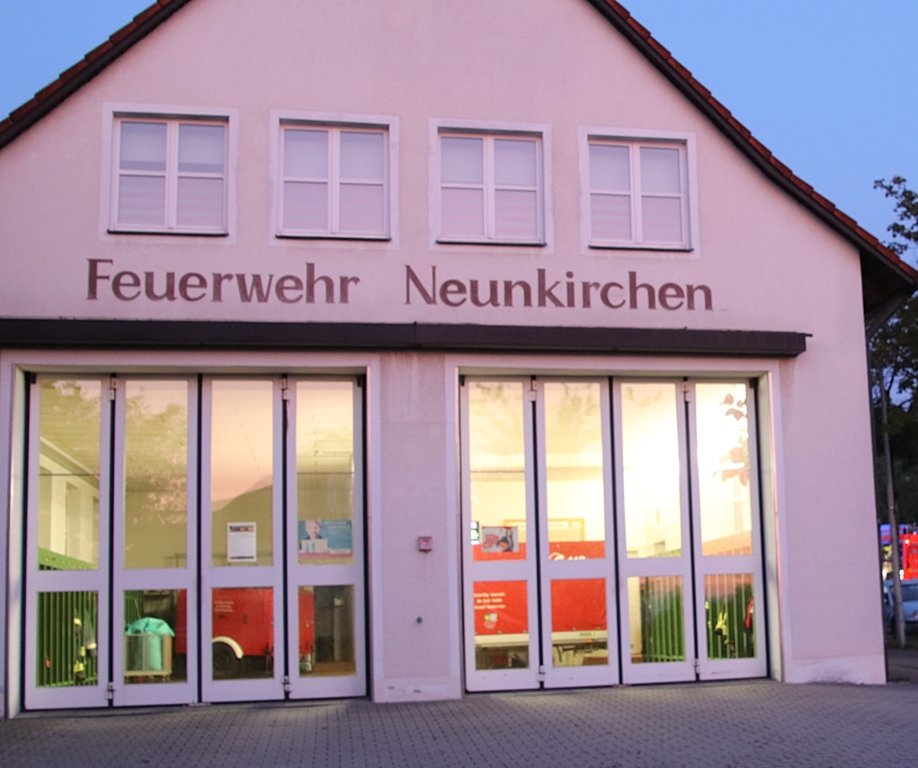 Brand Feuer Brandstiftung Neunkirchen bei Weiden Bilder Jürgen Masching11