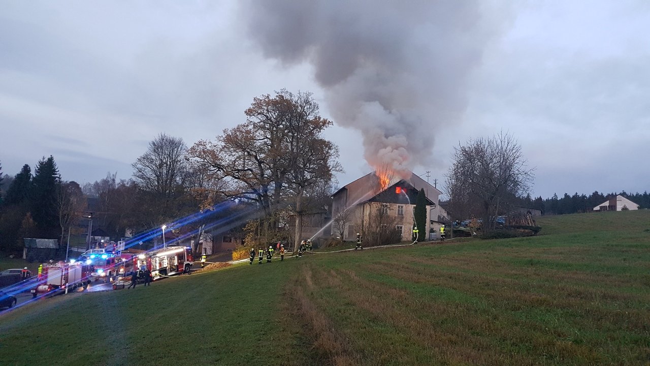 Brand Grünlas Feuerwehr Einsatz 1