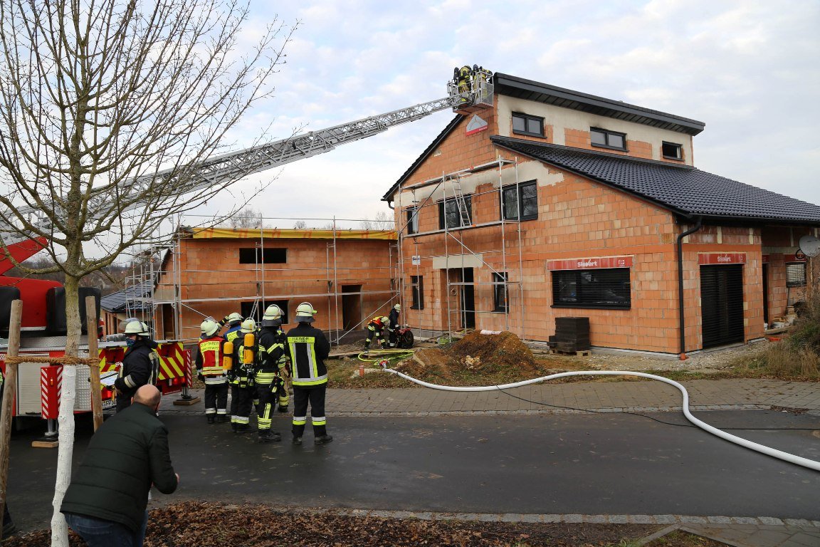 Brand Heizungsraum Neubau neu gebautes Wohnhaus Waldershof Tirschenreuth Bilder NEWS5 Wellenhöfer (1)