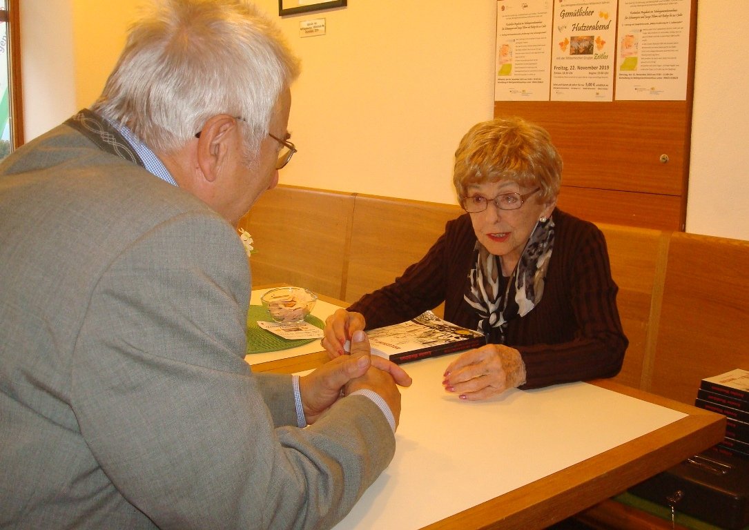 Buchautorin Anneliese Sölch Annalee Woodstrom 93 Mitterteich 2