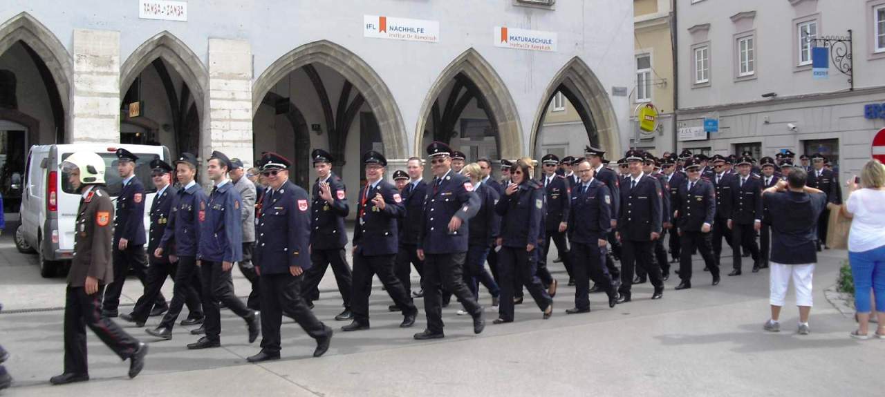 Feuerwehr Treffen Neustadt Wien