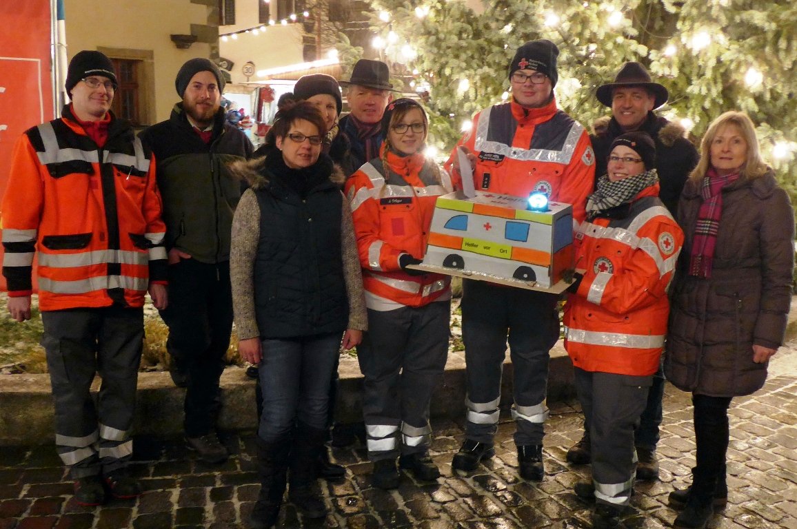 CSU-HVO-Spende Adventsmarkt Grafenwöhr 2017 Spende für HVO Helfer vor Ort Bild Gerald Morgenstern