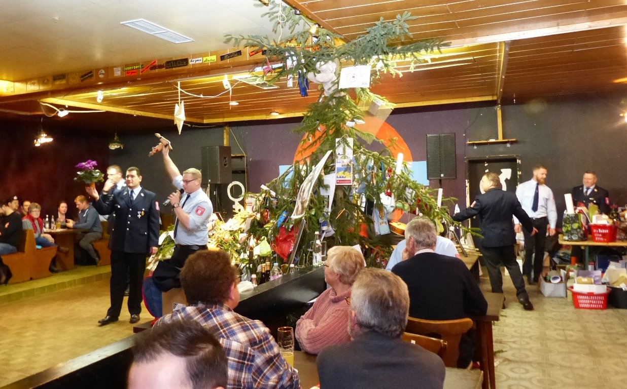 Christbaumversteigerung Neudorf 2020 Bilder 1