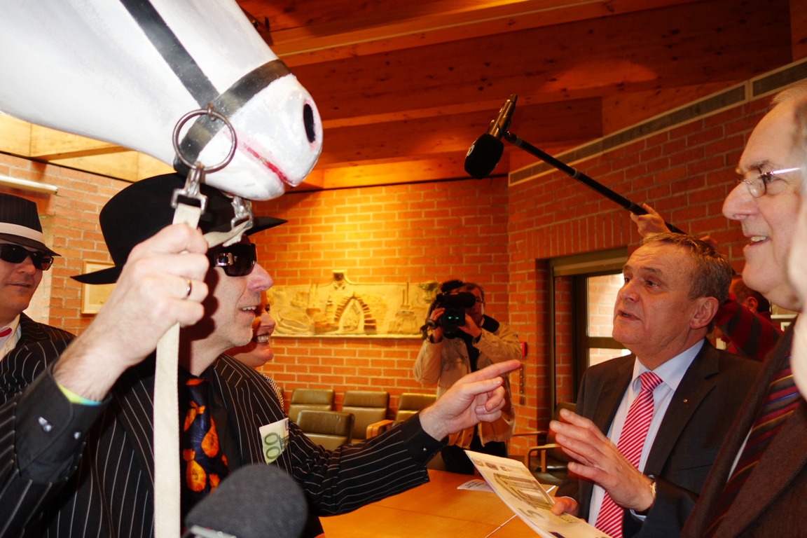 Detag Schimmel im Rathaus Weiden