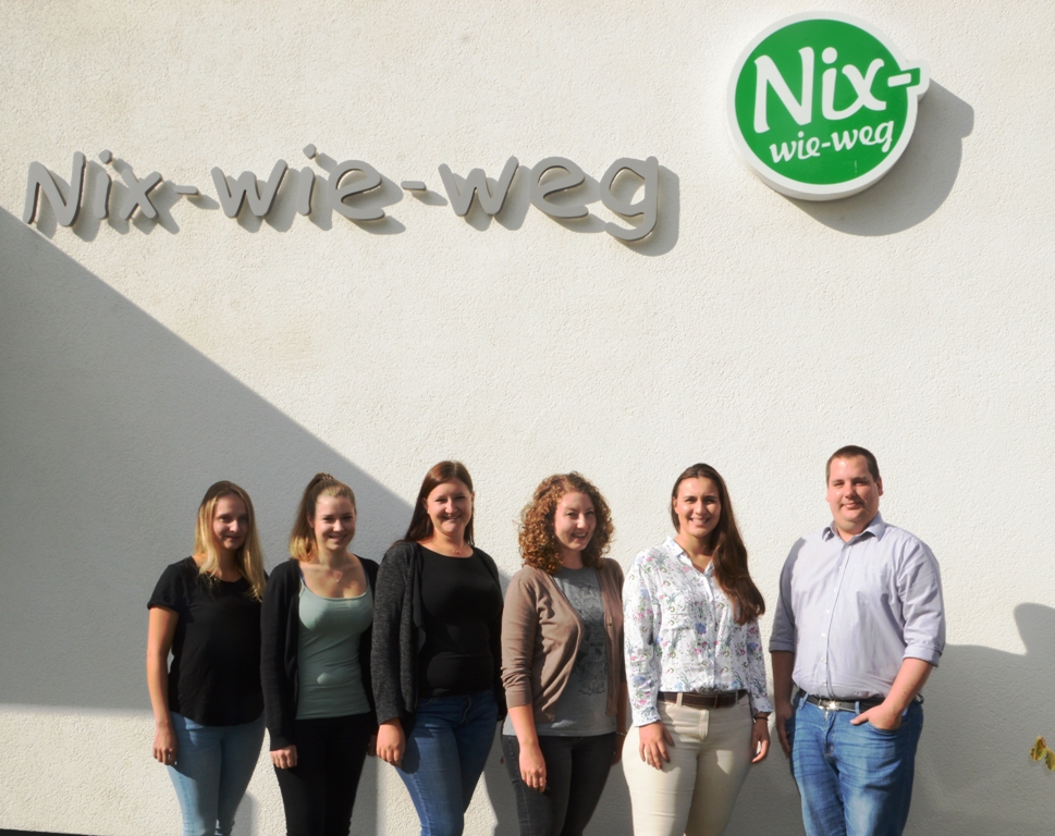 Nix-wie-weg Urlaubsbüro Reisebüro Azubis